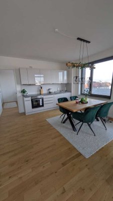 NEUBAU! | Schön geschnittene helle 3-Zimmer-Wohnung mit schönem Ausblick und Einbauküche