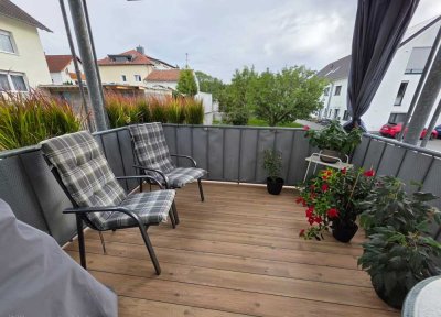 Exklusive 5-Raum-Erdgeschosswohnung mit Balkon, 2 Bädern, Ankleideraum und EBK in Nieder-Olm
