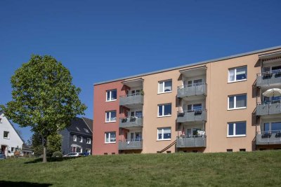 schöne große Wohnung mit Kinderzimmer