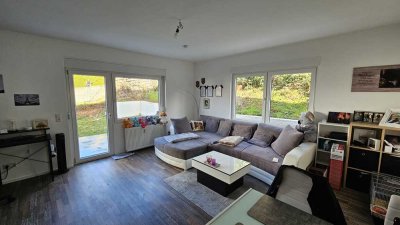Ansprechende 2-Zimmer-Terrassenwohnung mit gehobener Innenausstattung und EBK in Keltern