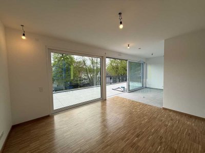 Lichtdurchflutetes Neubau-Penthouse mit großer Süd-Terrasse in Bestlage von Deckstein (W6)