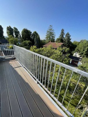Tolle 3 Zi. DG Wohnung im schönen Weiherfeld!