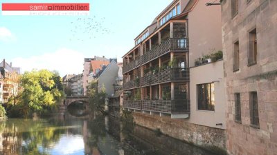 Exklusiv Wohnen in der Altstadt: Stilvolle 
2-Zimmer-Perle im EG mit Süd-Terrasse und Pegnitzlaube