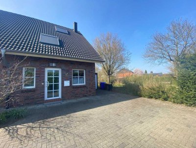 Attraktive, möblierte Doppelhaushälfte in begehrter Lage von Krefeld-Fischeln
