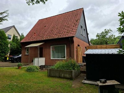 Platz für den Alltag: Doppelhaushälfte in Hamburg-Sasel
