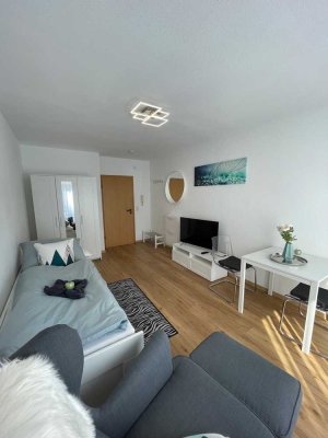 Helles modern möbliertes Apartment KL Hohenecken Bright, modern & fully furnished 1-room