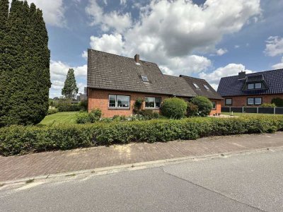 Charmantes Einfamilienhaus mit Anbau, großem Garten und ruhiger Lage
