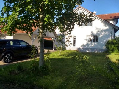 Freundliche 3-Zimmer-Erdgeschosswohnung mit Terrasse/Garten