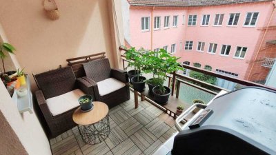Sehr schöne 2 Zimmer Wohnung mit Balkon sucht Nachmieter