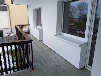 Attraktive und modernisierte 5-Raum-Wohnung mit gehobener Innenausstattung mit Balkon in Warburg