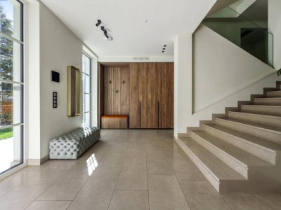Neuer Preis. Luxus bleibt - jetzt um € 3.150.000,- - Designer Villa - 371m² MIT SPA, POOL &amp; PANORAMATERRASSE