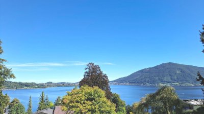 Moderne Villa in Aussichtslage