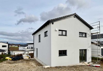 Traumhaftes Neubau-Einfamilienhaus in Tiefenbach