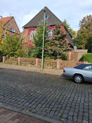 Stadtvilla in zentraler Lage Neumünster-Innenstadt