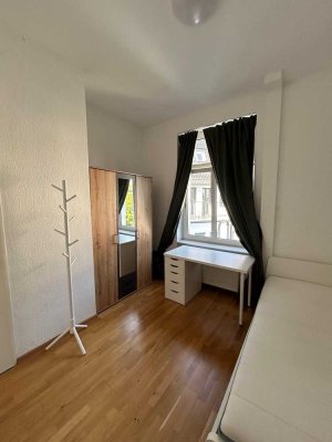 *Möbliert* Apartment zur Untermiete in Frankfurt