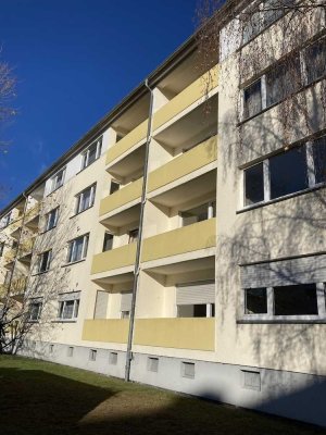 Schöne 3-Zimmer-Wohnung mit Balkon!