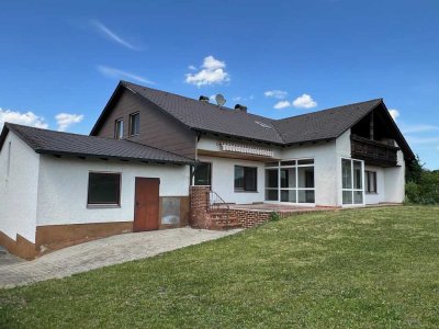 Geräumiges Einfamilienhaus in Schierling