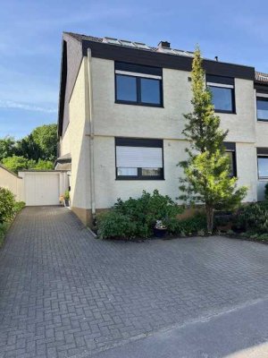 Maisonette Wohnung mit Dachbalkon in Südlage