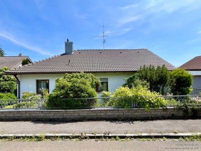 Familiendomizil: Bungalow mit Souterrainflächen