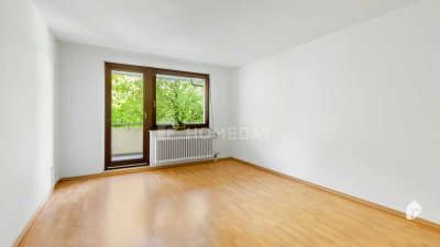 Genießen Sie den Ausblick! 2-Zimmer-Wohnung mit Loggia und EBK in ruhiger Lage von Bielefeld