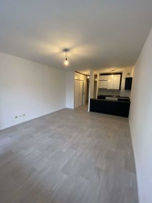 ...Ehrensache.. - 1,5 Zimmer Wohnung mit Einbauküche in Bochum Stiepel