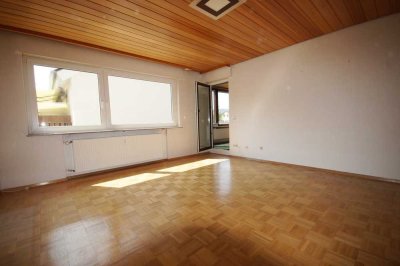 Charmante 3-Zimmer Wohnung mit Loggia & Einzelgarage