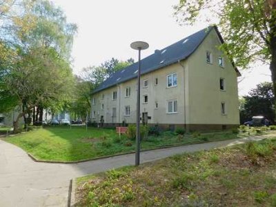 Ruhige Erdgeschosswohnung, ideal auch im Alter! Einzugsbereit!