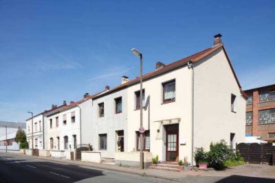 Kriftel – Gepflegtes 3-Familienhaus mit Garten in ruhiger Wohnlage