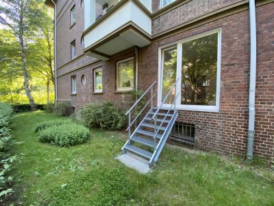 OFFENE BES. Mo. 29.6.26 um 18 : 45  Uhr: Schöne 2. Zi.-Whg. mit EBK, Holzdielen & Gartenzugang