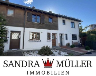 *** Split-Level: Gepflegtes Reihenmittelhaus mit Garage ***