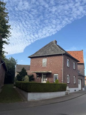 Stilvolles, großes und gepflegtes 4-Zimmer-Haus in Waldfeucht