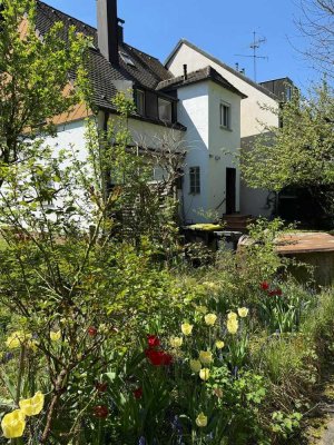 Renovierungsbedürftiges 6-Zimmer Reihenhaus in Nürnberg-Ziegelstein