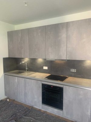 Moderne 2-Zimmer-Wohnung mit Balkon im 3. OG in Köln-Rodenkirchen