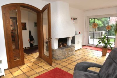 Sehr schöne 4-Zimmer-Wohnung mit Garten und Terrasse