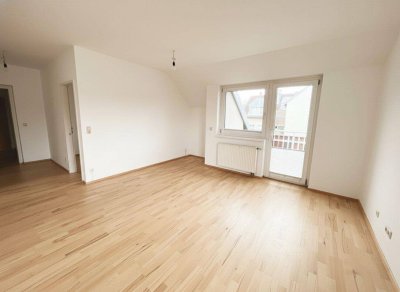 3 Zimmer Traumwohnung mit Balkon in Krummnussbaum