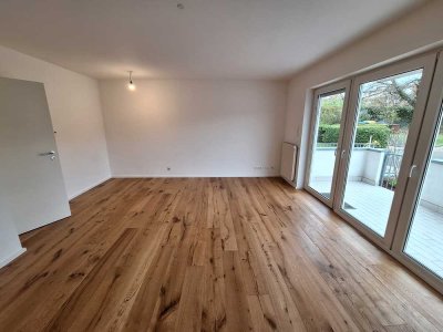 Renovierte 2-Zimmer-Wohnung mit Balkon in Bergisch Gladbach, Paffrath