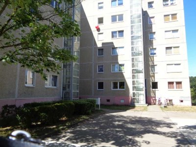 Helle 1-Raum-Wohnung mit Balkon