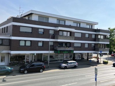 Helle, freundliche 4-Zimmer-Wohnung mit Balkon in BS-Watenbüttel