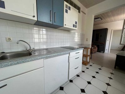 Perfekt für Singles oder Studenten – Helle 1,5-Zimmer-Wohnung mit Einbauküche in Lechhausen