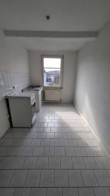 helle 1-Raumwohnung DG