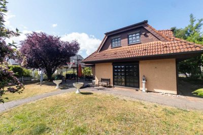 Charmantes Einfamilienhaus im Landhausstil in Toplage von Nauheim