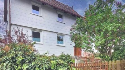 Klein aber fein: Einfamilienhaus in Neu-Eichenberg, frei und sofort verfügbar
