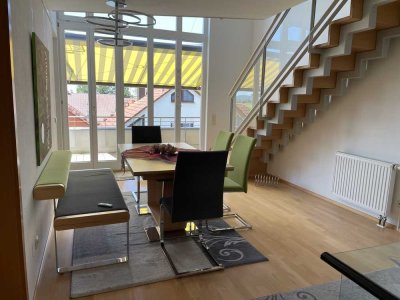 Moderne 3-Zimmer-Maisonette-Wohnung mit geh. Innenausstattung