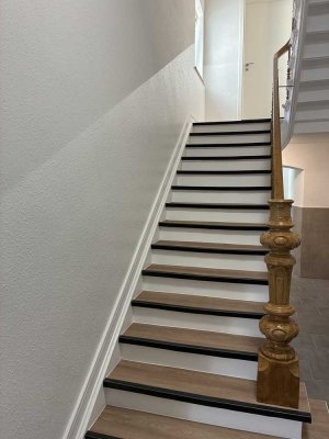 Erstbezug nach Kernsanierung: 2,5-Zimmer-Wohnung in Duisburg-Friemersheim