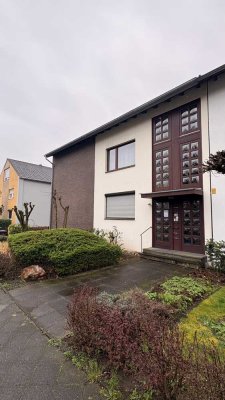 Großzügige Maisonettewohnung mit weitläufigem Garten in begehrter Lage von Düsseldorf-Unterbach