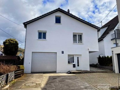 Einfamilienhaus mit Einliegerwohnung in ruhiger Lage in Schorndorf-Schornbach