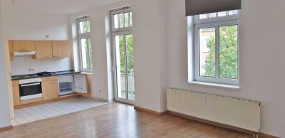 Gemütliche und praktische 1-R-Whg., EBK, Balkon, in saniertem Altbau, Dresden Löbtau