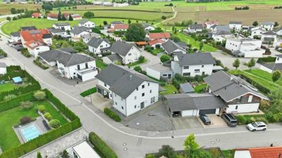 E & Co. - Gepflegte, neuwertige Doppelhaushälfte in ruhiger Lage nahe Landshut