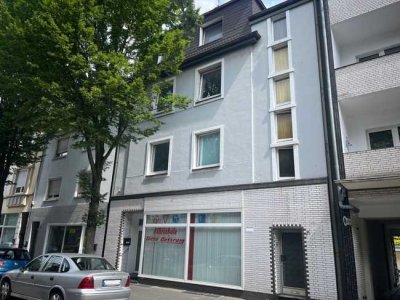 3,5 Zimmer-Wohnung mit Balkon und Stellplatz in 47226 Duisburg-Rheinhausen