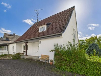 Gepflegtes Einfamilienhaus mit Garten, Garage und ruhiger Wohnlage – ideal für Familien